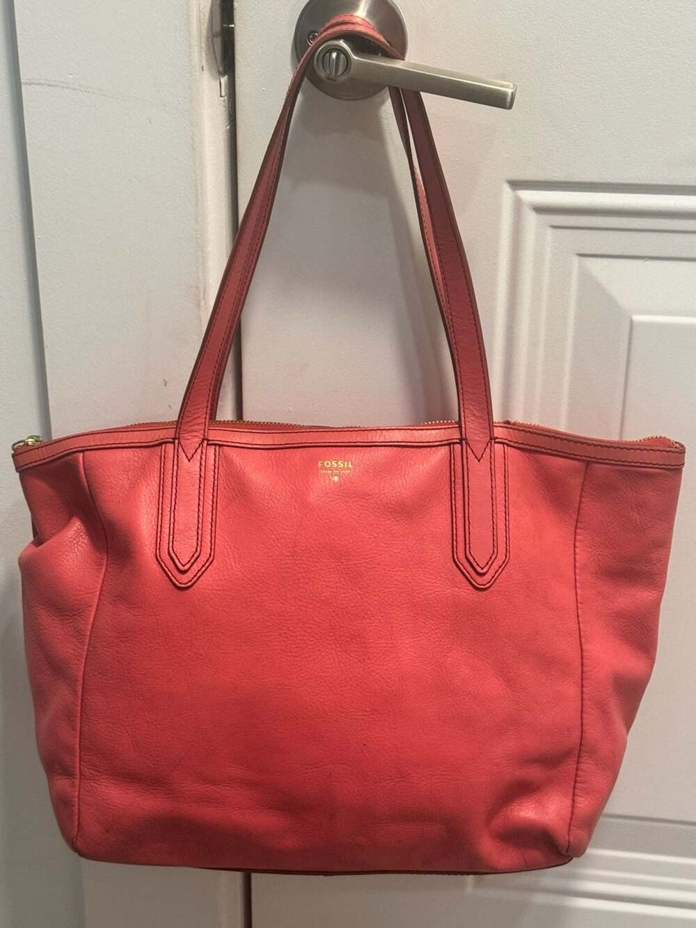 Fossil Sydney Coral Pebbled Leather Zip Top Tote Shoulder Bag